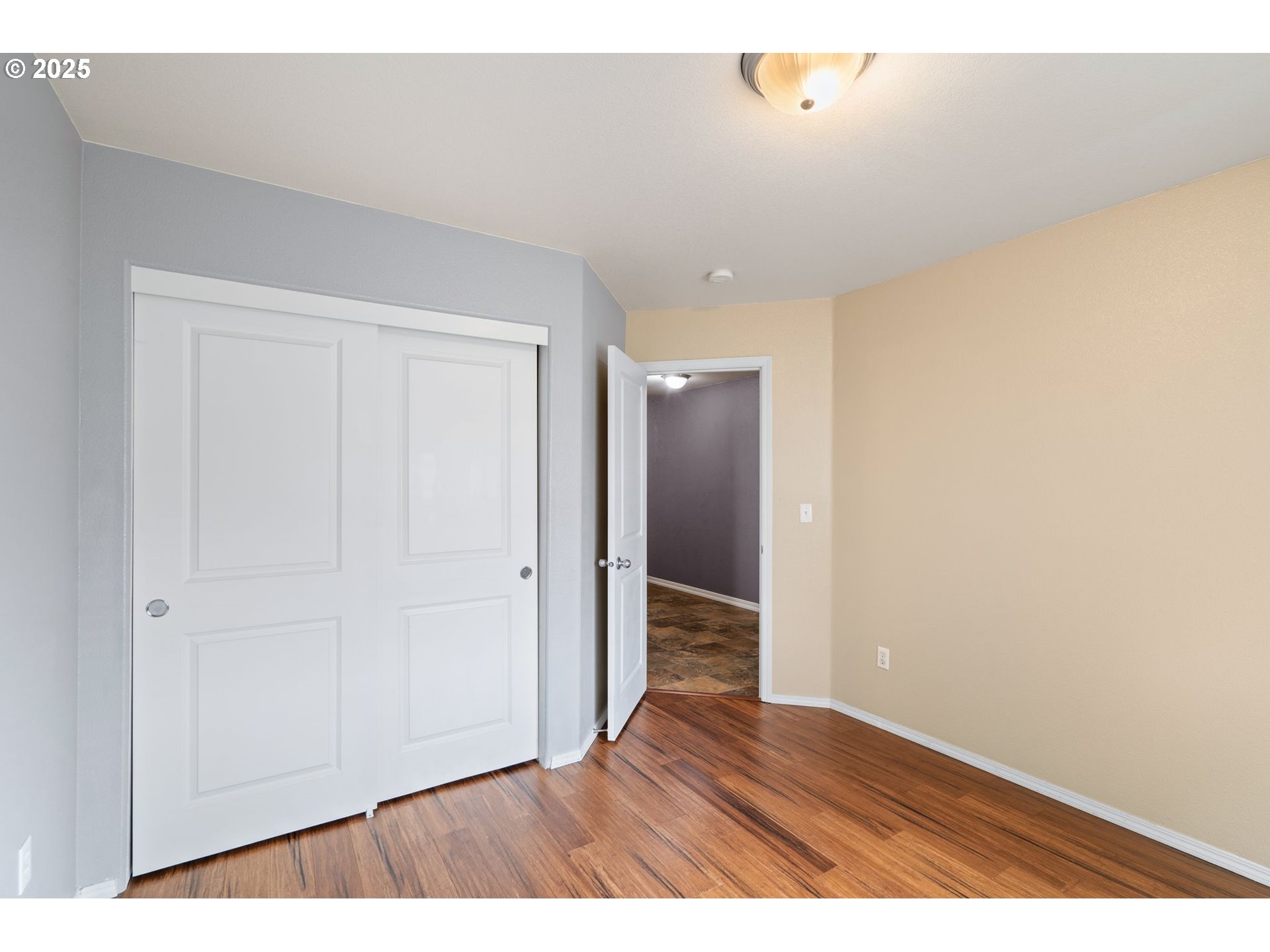 1208 NW 12TH ST