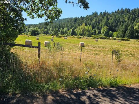Tiny photo for 82168 Hanna Rd, Dexter, OR 97431 (MLS # 760918815)