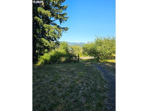 Tiny photo for 82168 Hanna Rd, Dexter, OR 97431 (MLS # 760918815)