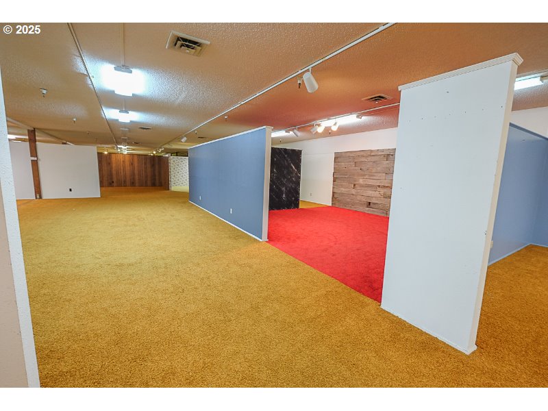 Tillamook, Oregon 97141, United States, ,Residential,Active,168996