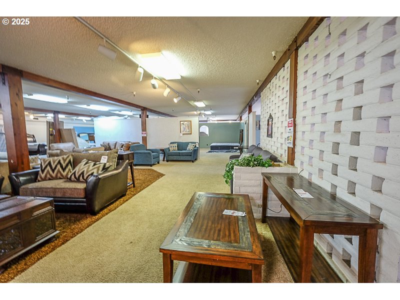 Tillamook, Oregon 97141, United States, ,Residential,Active,168996