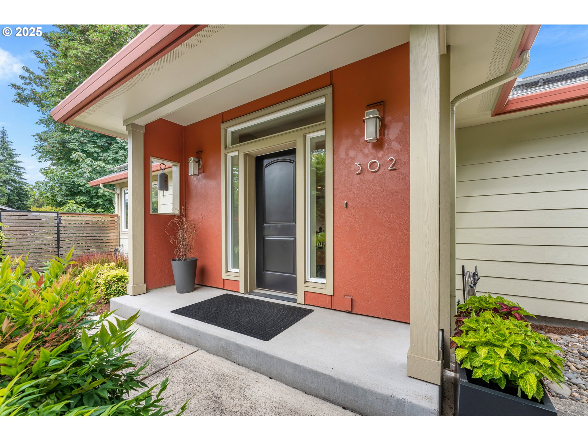 302 PHOENIX WAY