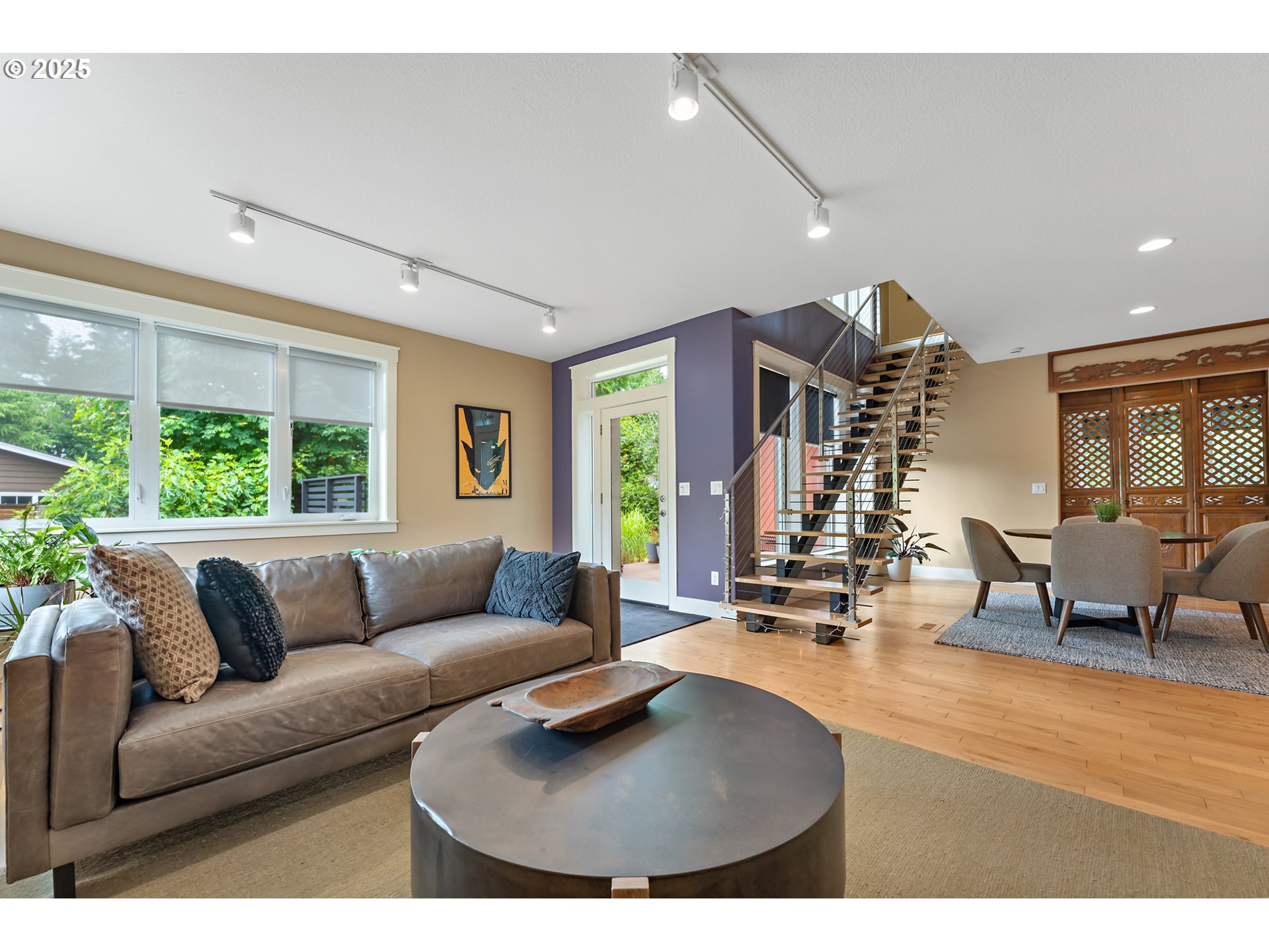 302 PHOENIX WAY