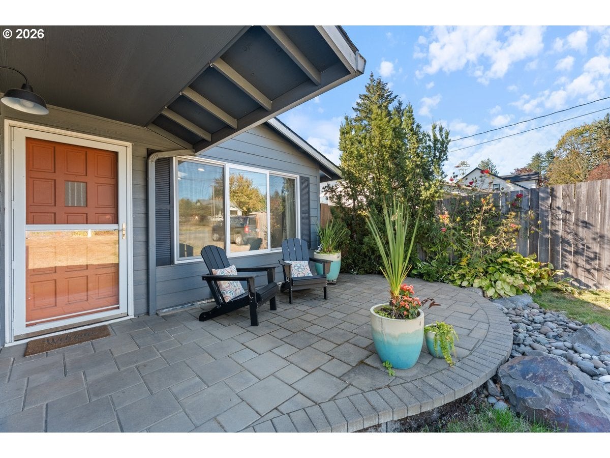 15935 SE ARISTA DR