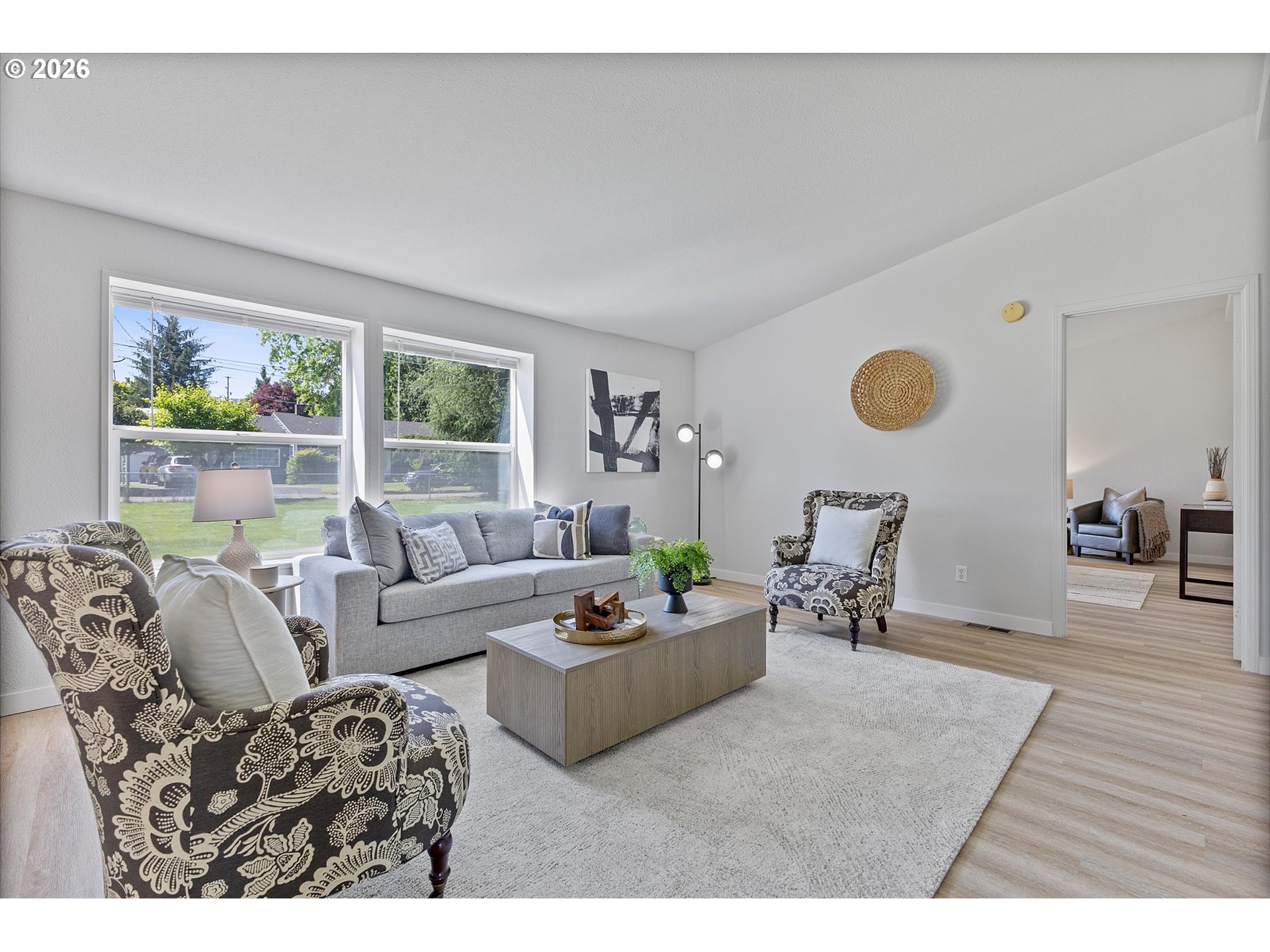 3231 NE HOLLAND CT