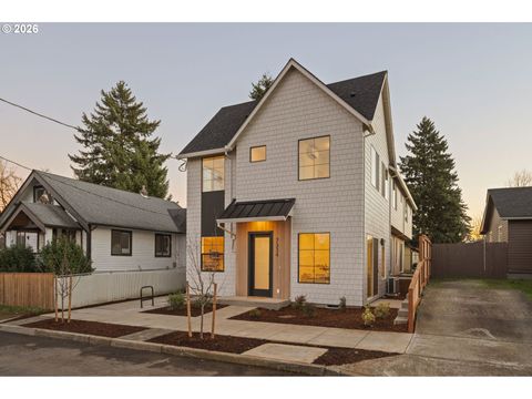 7330 SE BYBEE BLVD Portland OR 97206