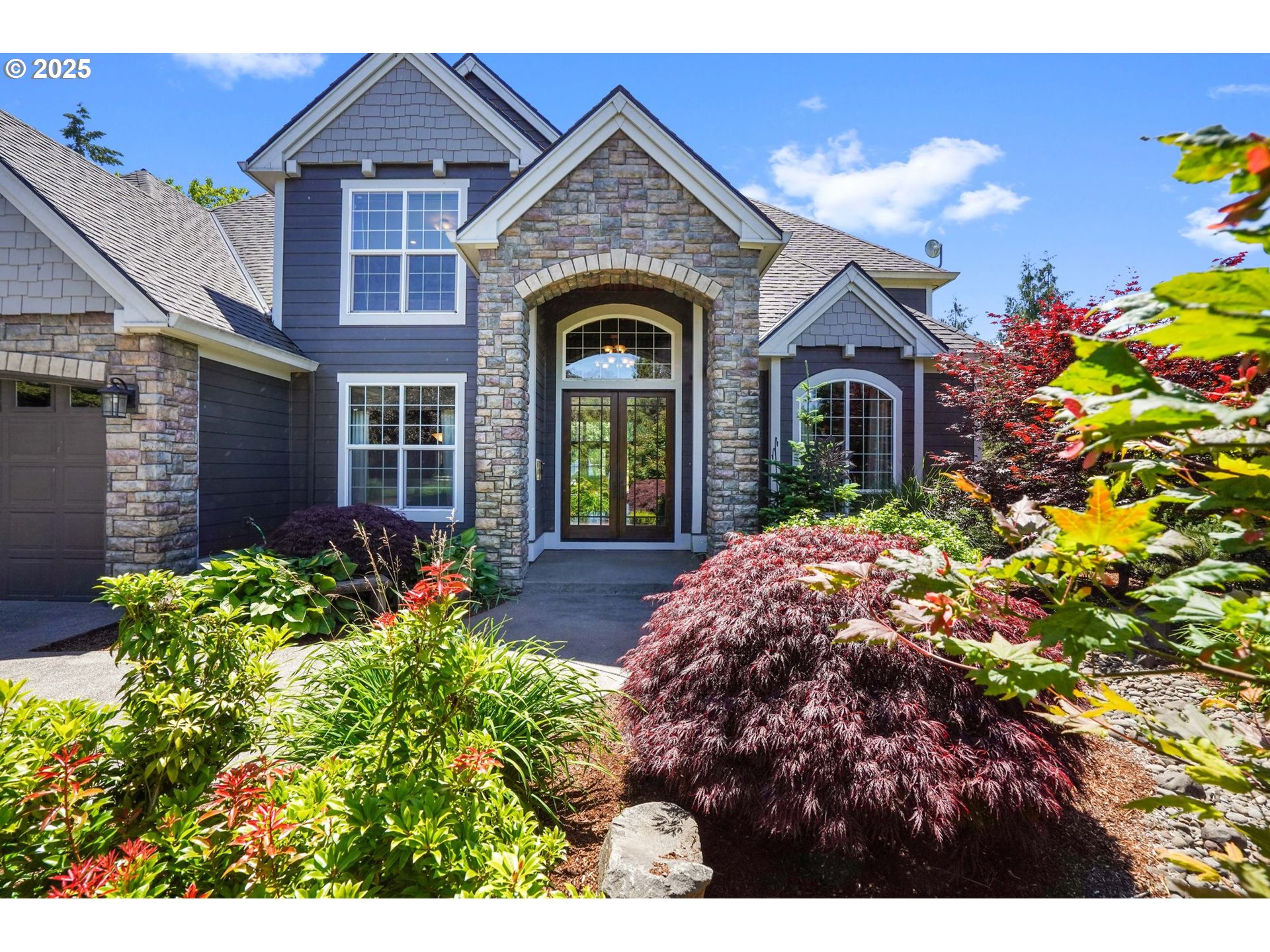 16324 PLEASANT VALLEY DR NE