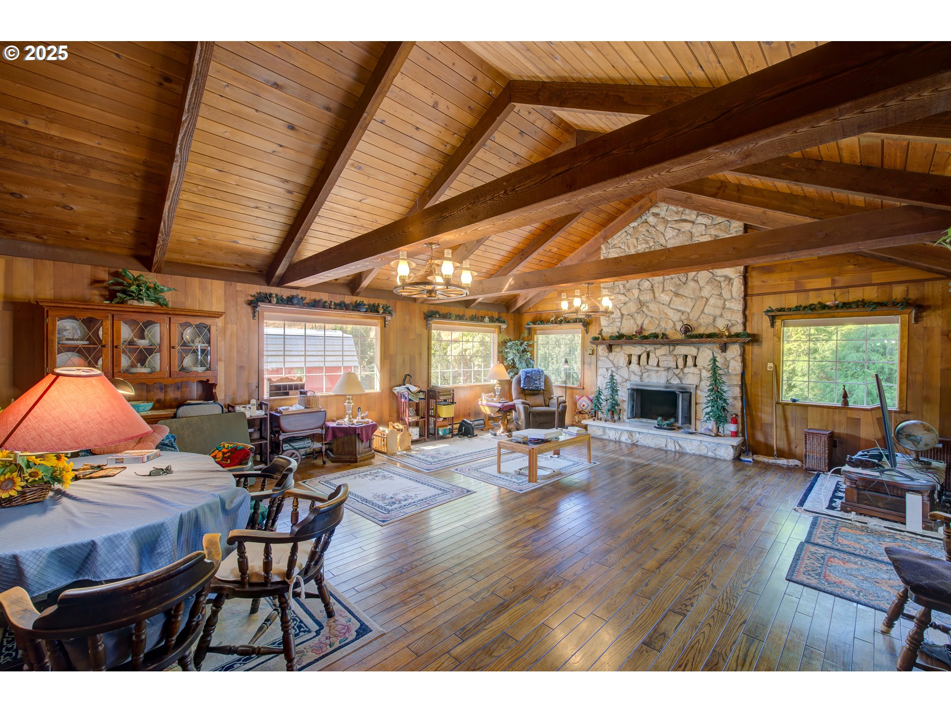 35539 LITTLE WALLUSKI LN