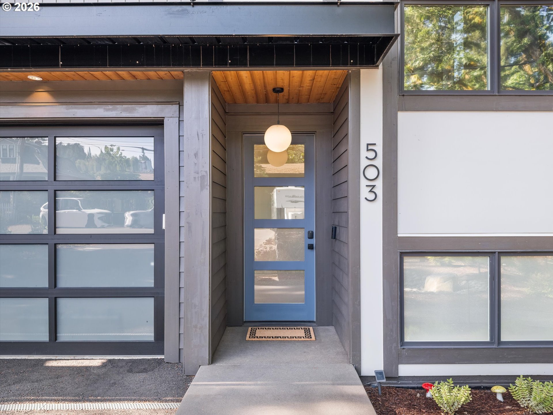 503 LAUREL ST