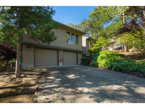 A home in Roseburg