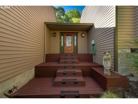 A home in Roseburg