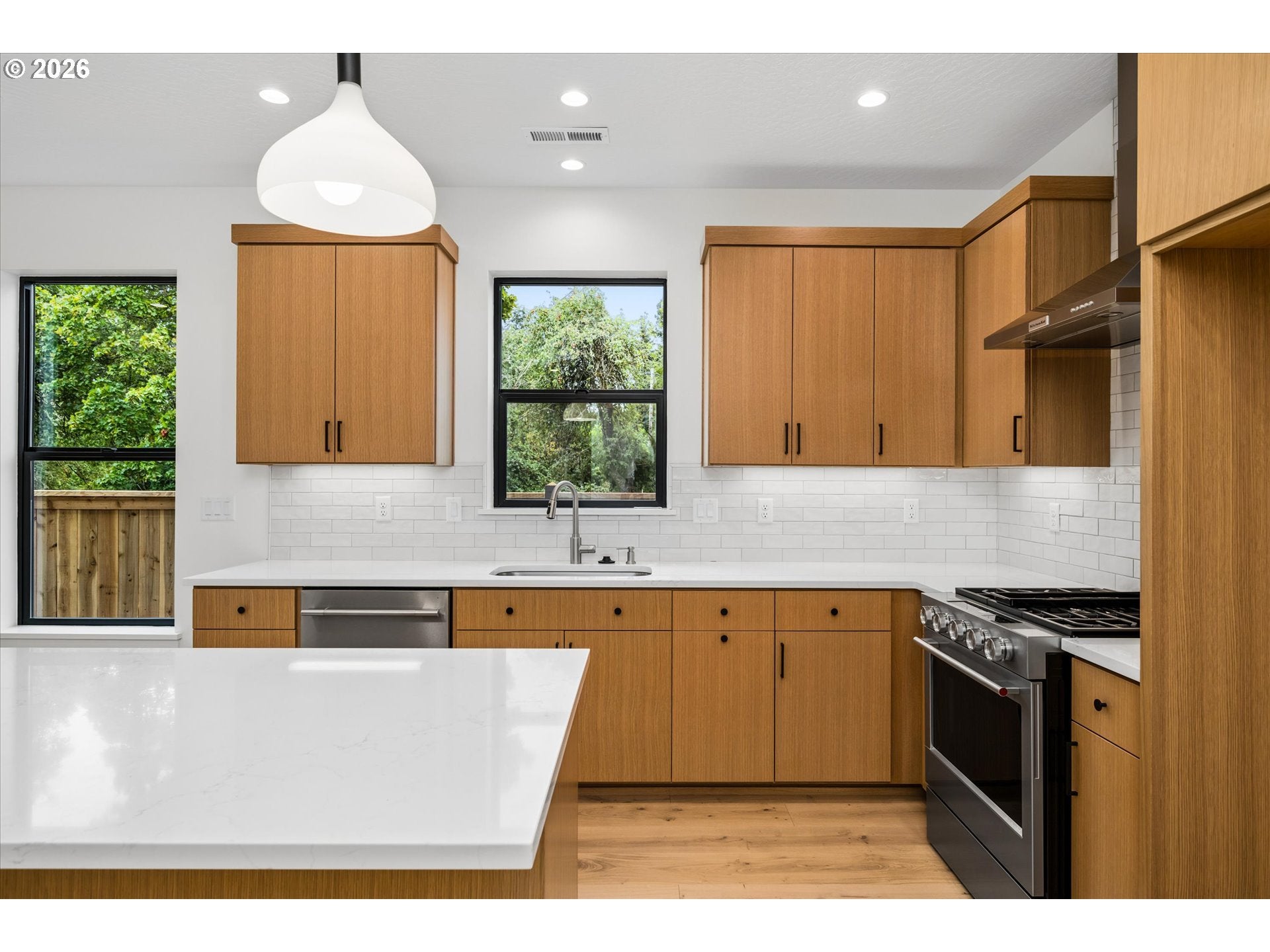 89 CHURCHVIEW DR