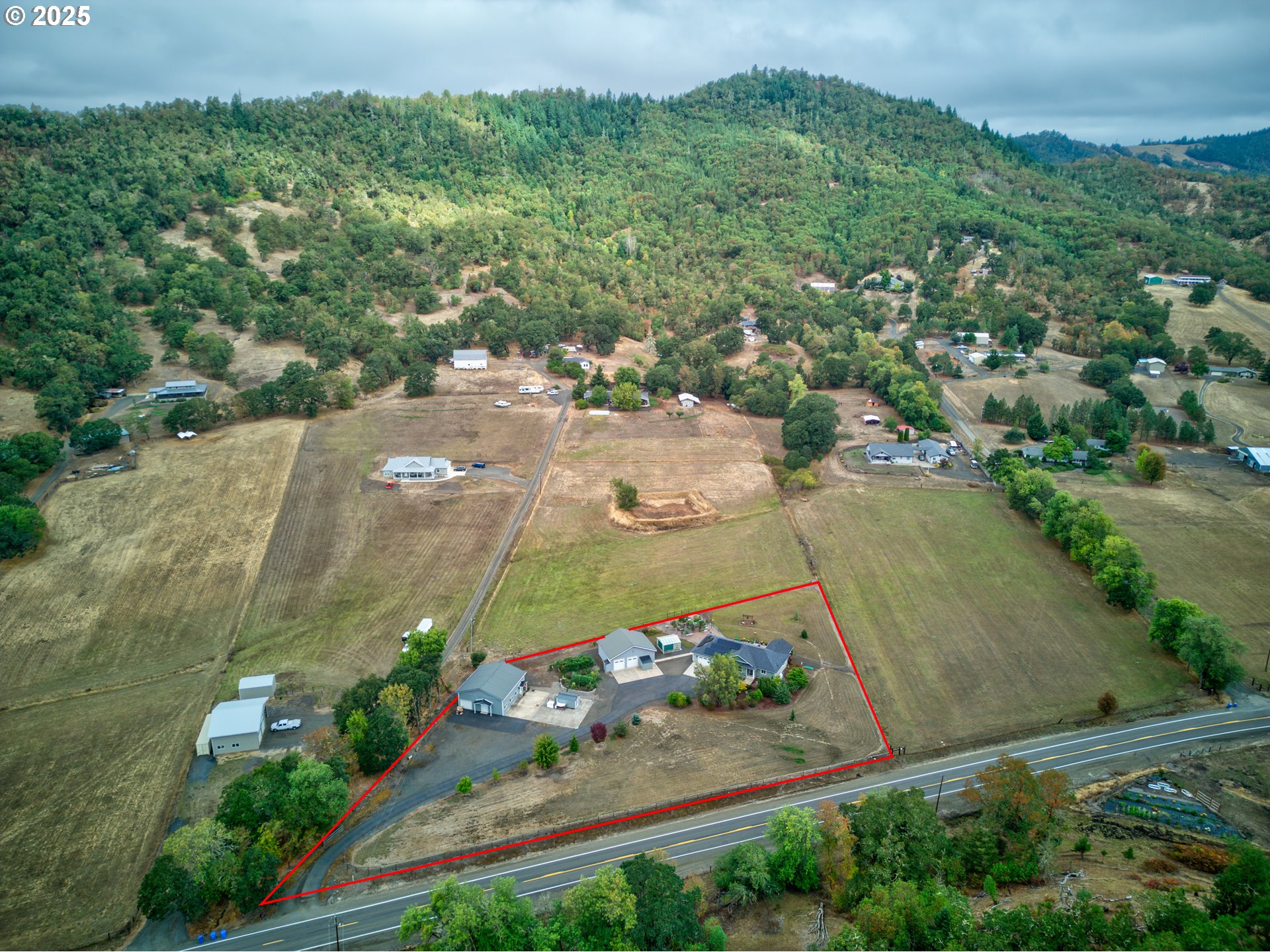 4321 HAPPY VALLEY RD