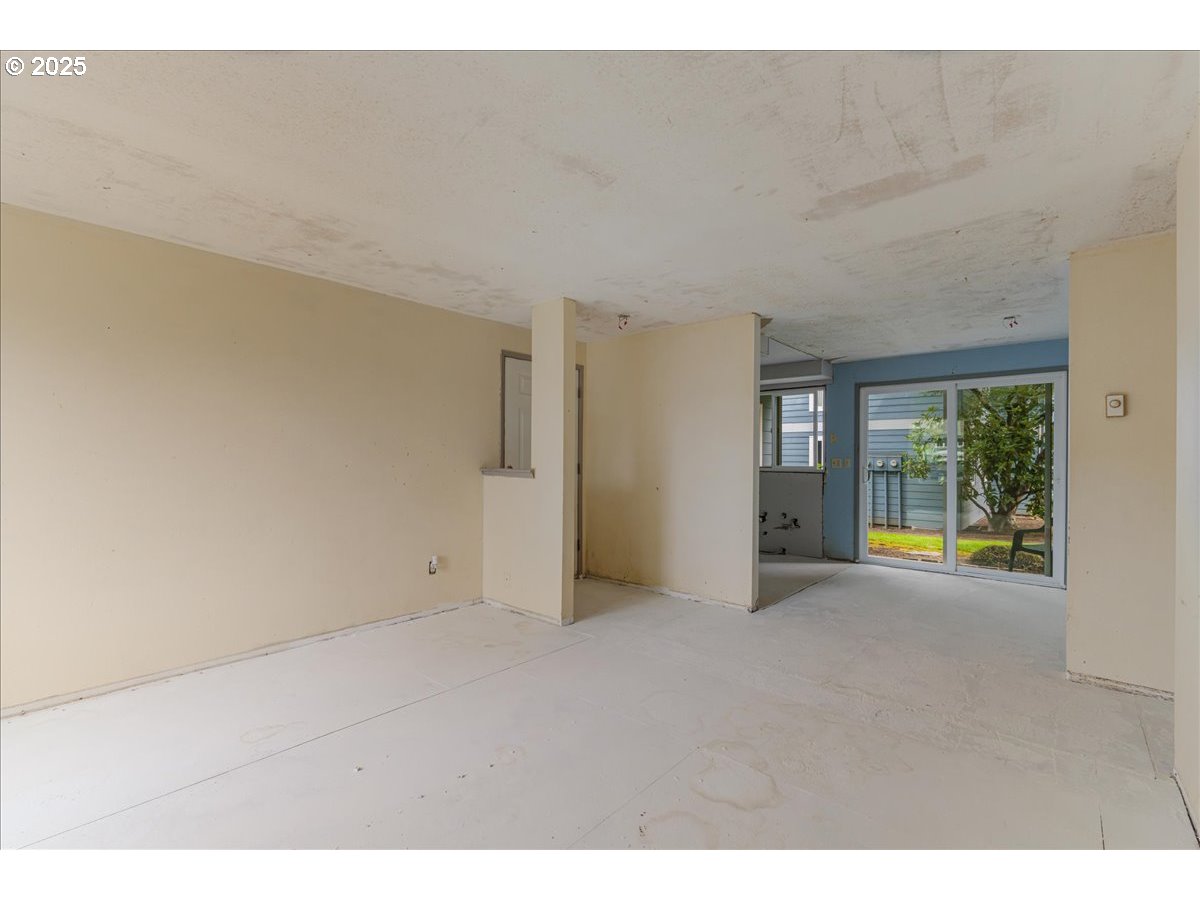 Hillsboro, Oregon 97123, United States, 2 Bedrooms Bedrooms, ,2 BathroomsBathrooms,Residential,Active,162735