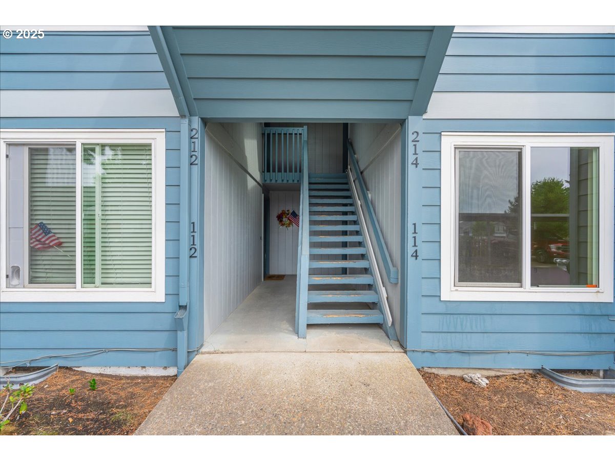 Hillsboro, Oregon 97123, United States, 2 Bedrooms Bedrooms, ,2 BathroomsBathrooms,Residential,Active,162735