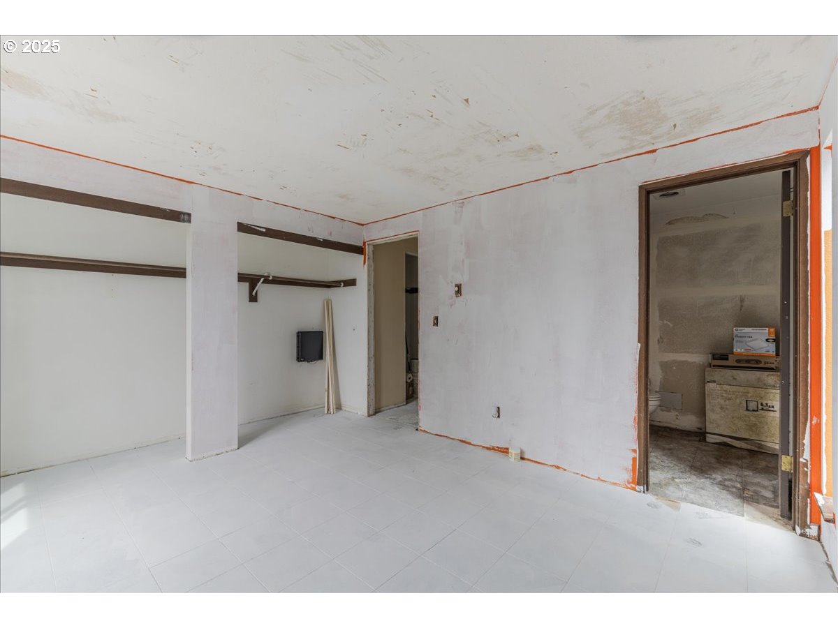 Hillsboro, Oregon 97123, United States, 2 Bedrooms Bedrooms, ,2 BathroomsBathrooms,Residential,Active,162735