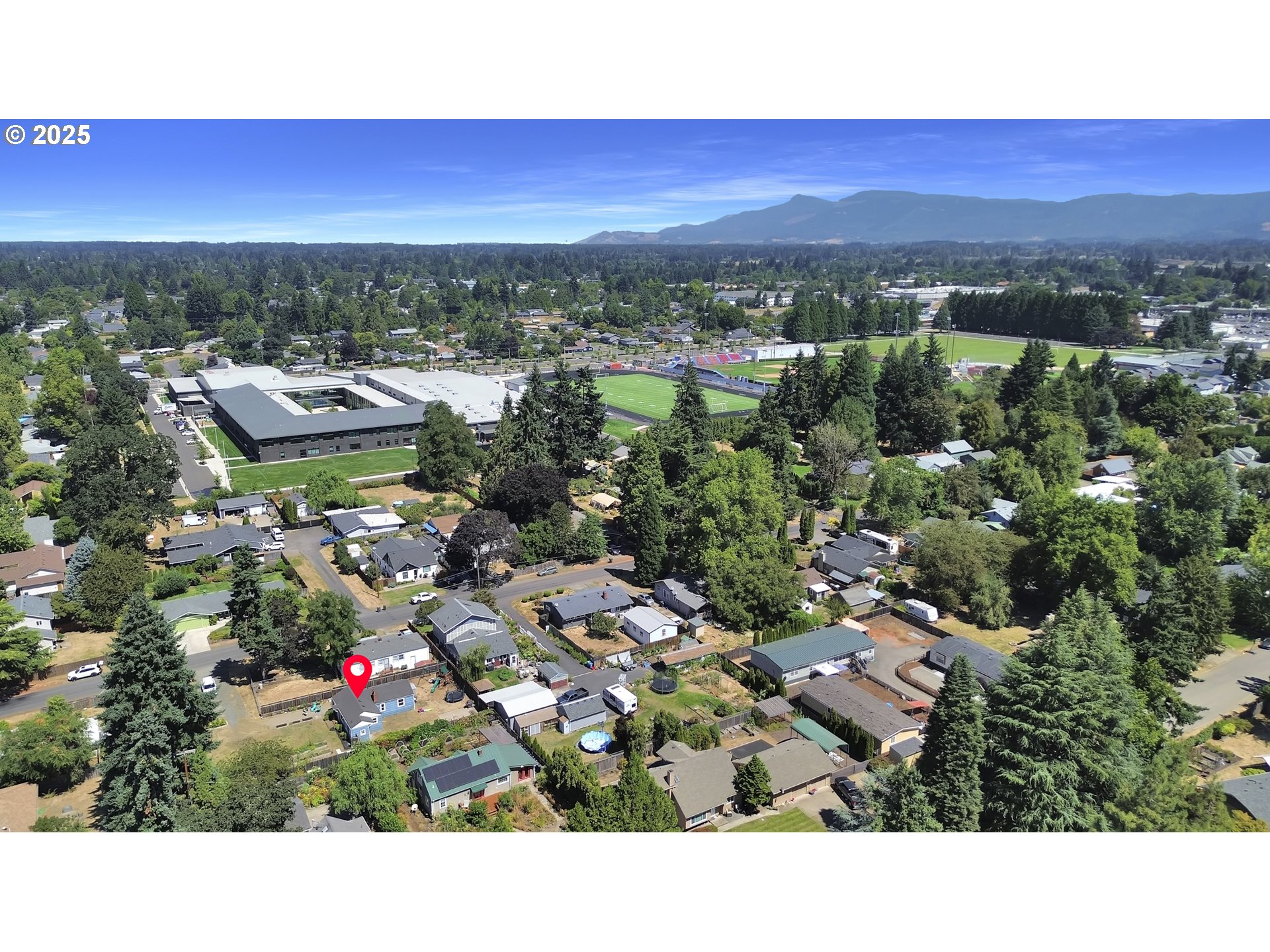 Eugene, Oregon 97404, United States, 2 Bedrooms Bedrooms, ,1 BathroomBathrooms,Residential,Active,192401