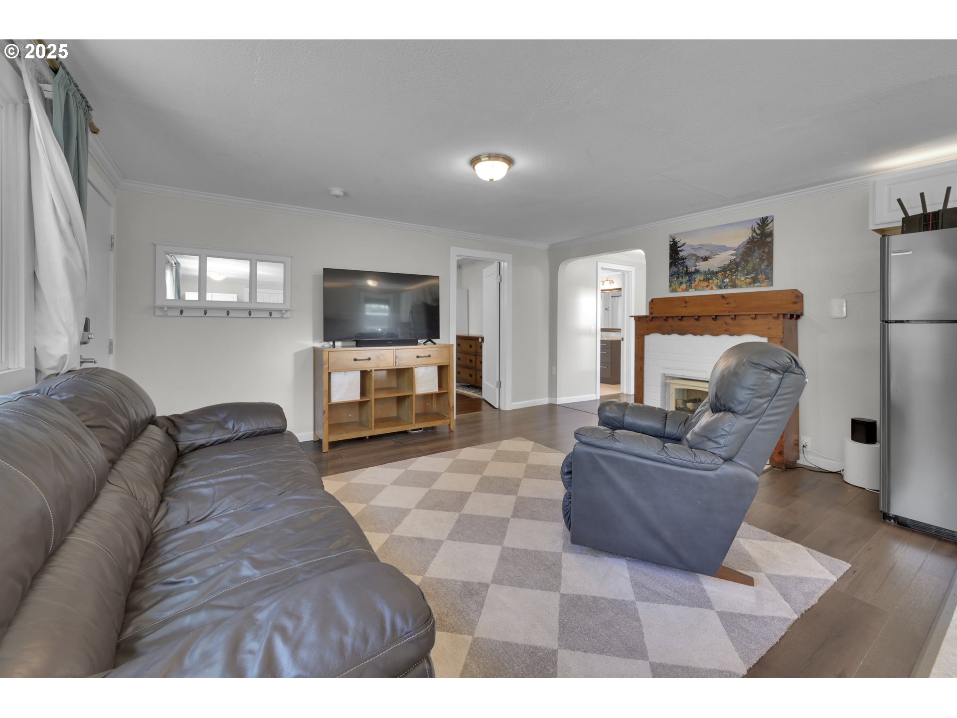 Eugene, Oregon 97404, United States, 2 Bedrooms Bedrooms, ,1 BathroomBathrooms,Residential,Active,192401