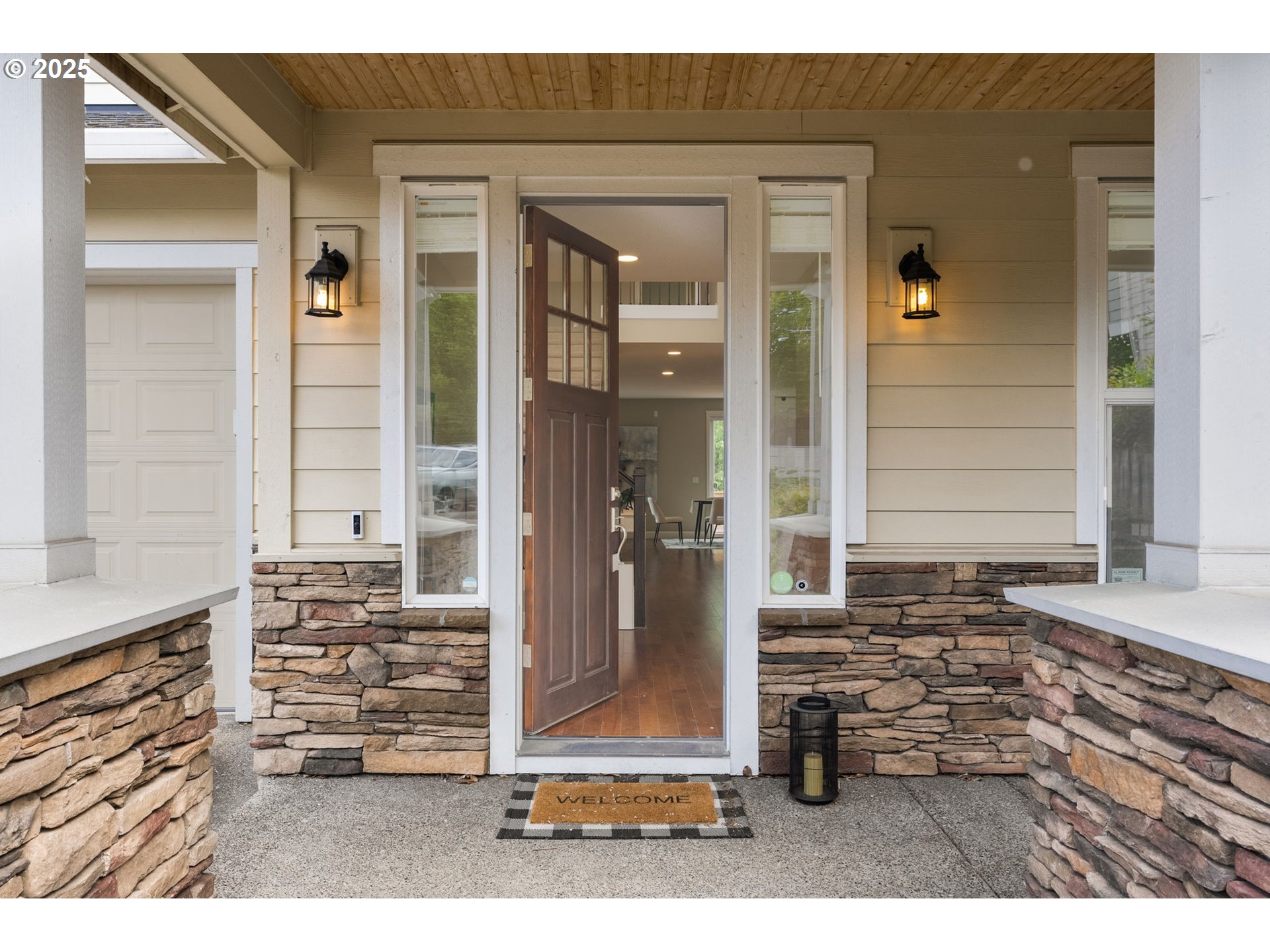 650 NW WILLOW GLEN PL