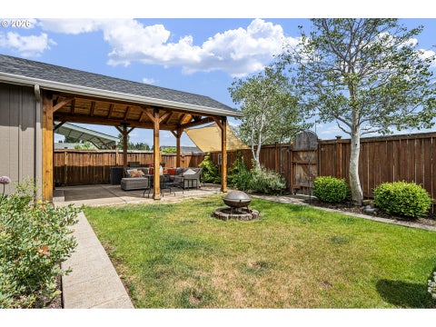 Tiny photo for 203 Copper Way, Creswell, OR 97426 (MLS # 587134693)