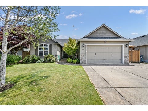Photo of 203 Copper Way, Creswell, OR 97426 (MLS # 587134693)