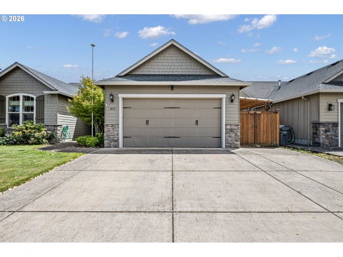 Tiny photo for 203 Copper Way, Creswell, OR 97426 (MLS # 587134693)