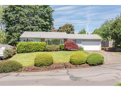 4647 SW PENDLETON ST Portland OR 97221
