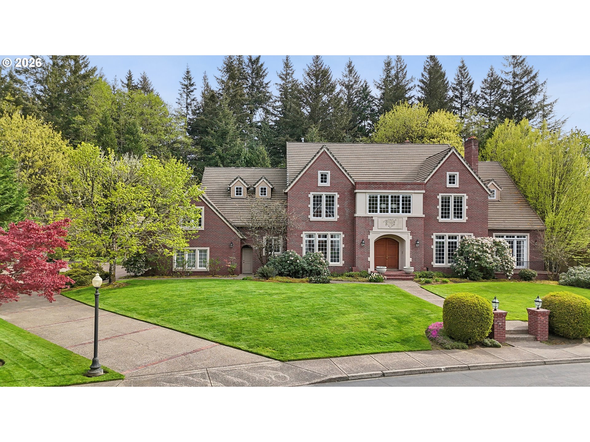 13616 NW GLENDOVEER DR