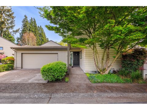 2084 EASTWOOD LN Eugene OR 97401