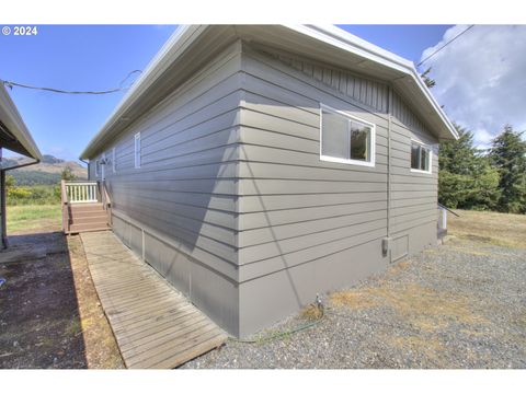 A home in Gold Beach