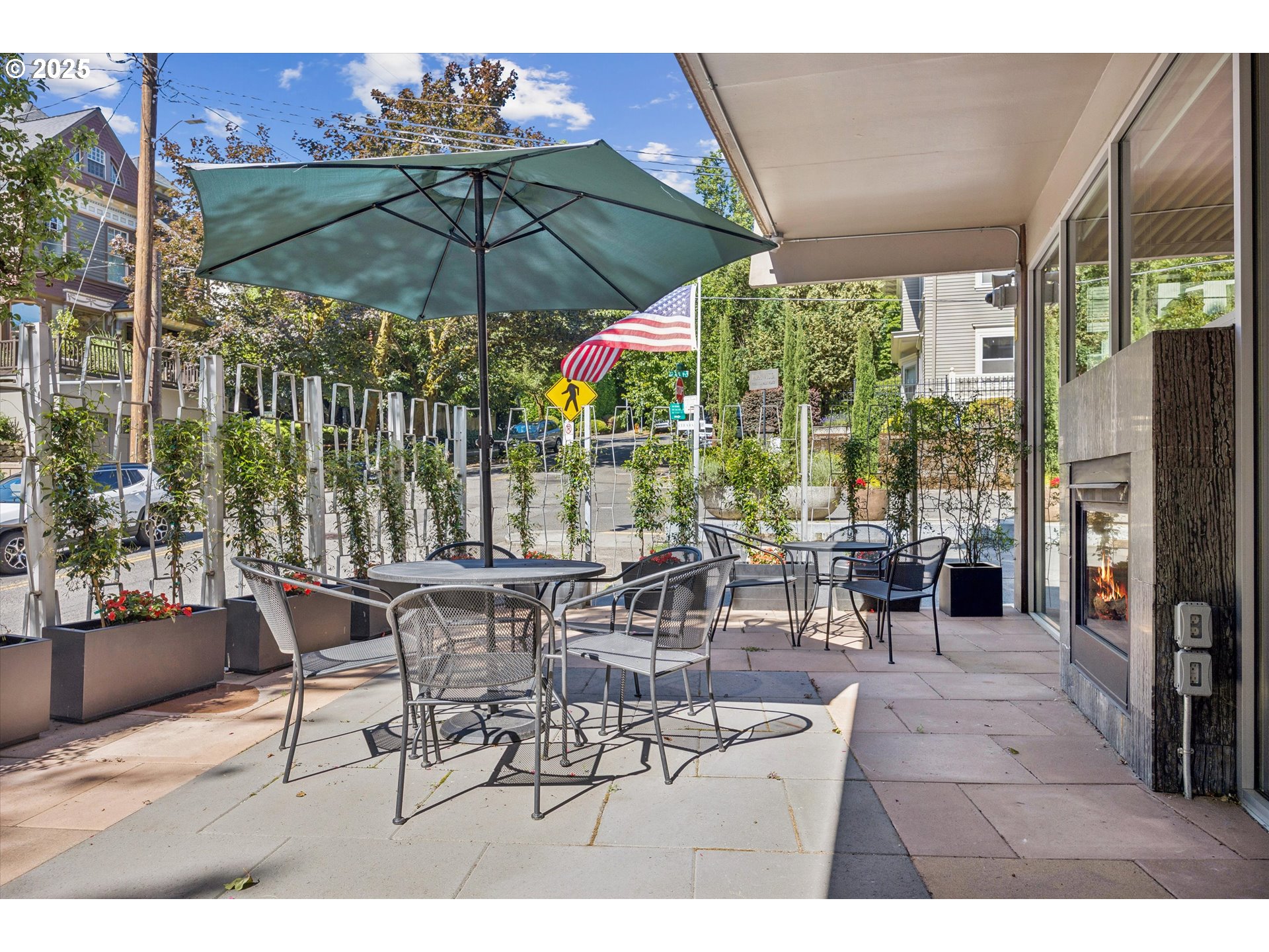 2323 SW PARK PL 305