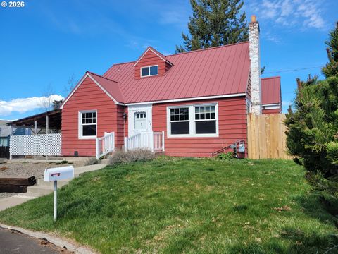 314 HILLCREST PL Baker City OR 97814