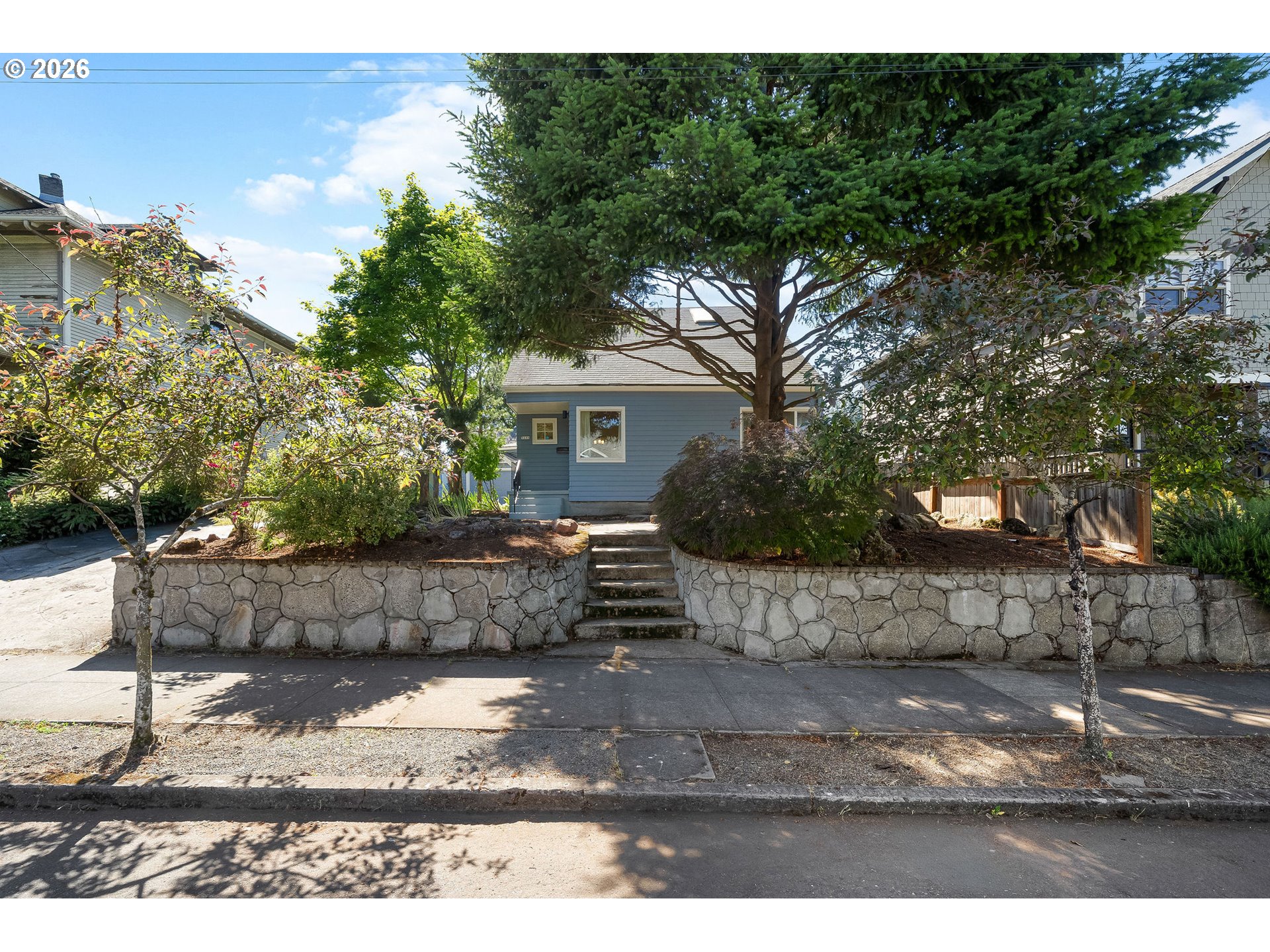 5235 NE 16TH AVE