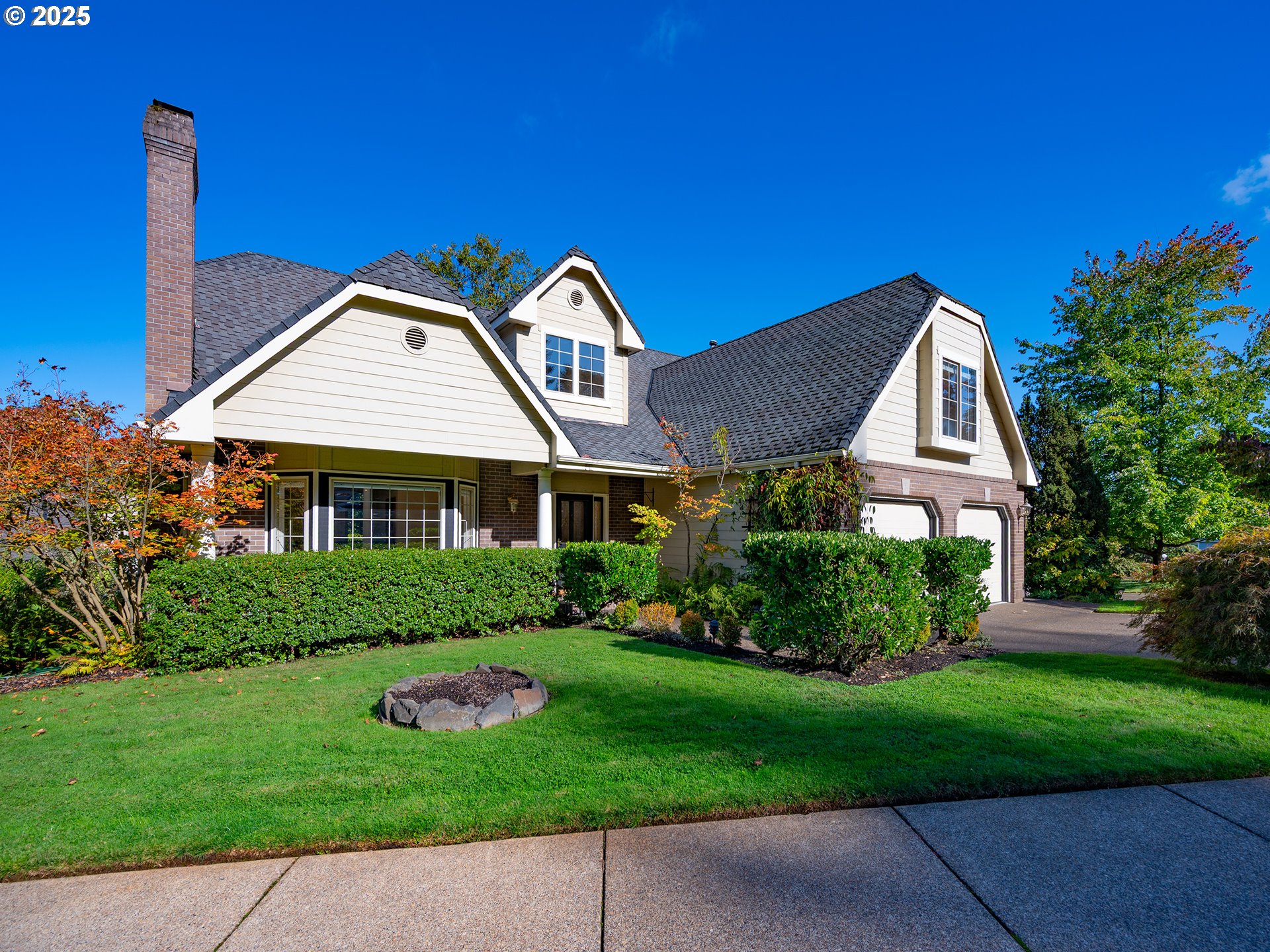 2037 MORNING VIEW DR