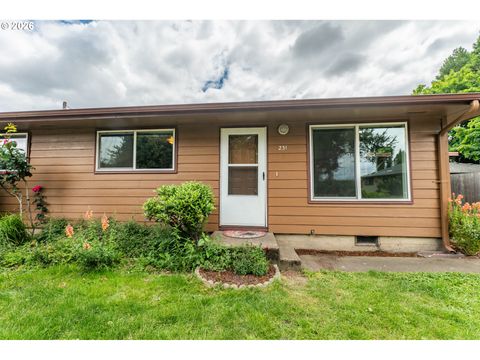 229 HOLEMAN AVE Eugene OR 97404