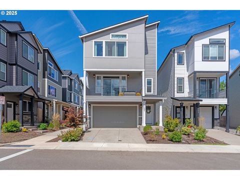 1484 N STEIWER LN Newberg OR 97132