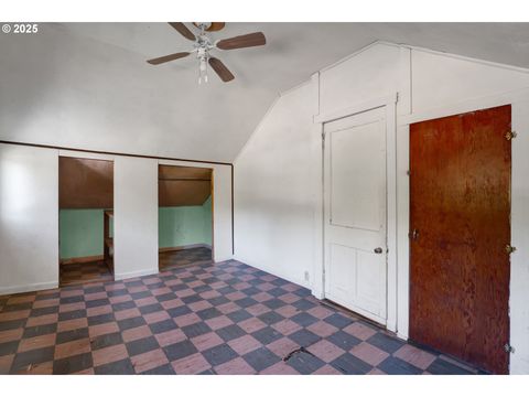 Tiny photo for 48400 Railroad Ave, Oakridge, OR 97463 (MLS # 158772992)