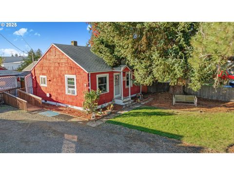 176 S 38TH ST Springfield OR 97478