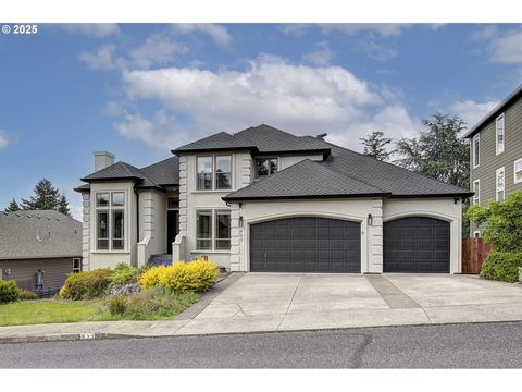 933 NW GRAND RIDGE DR Camas WA 98607