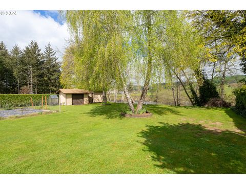 A home in Roseburg