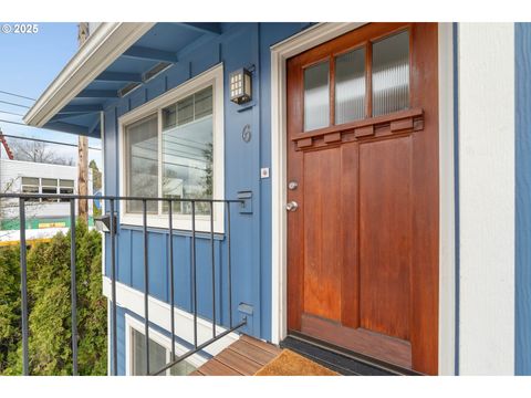 4956 NE 9TH AVE 6 Portland OR 97211