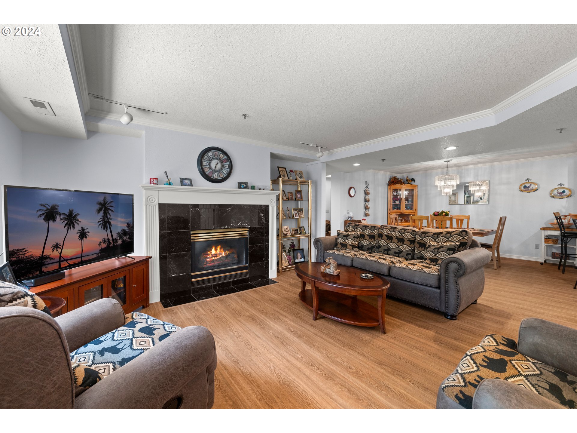 15420 NE KNOTT ST 18