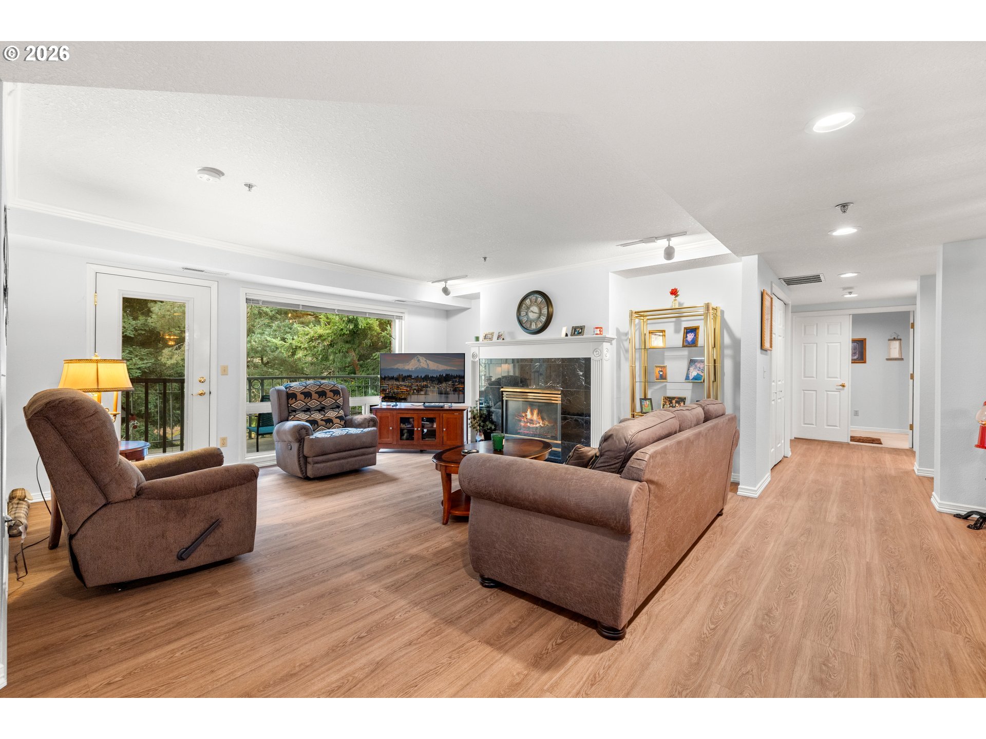 15420 NE KNOTT ST 18