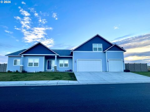 A home in Hermiston