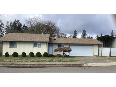 25030 WOODLAND AVE Veneta OR 97487