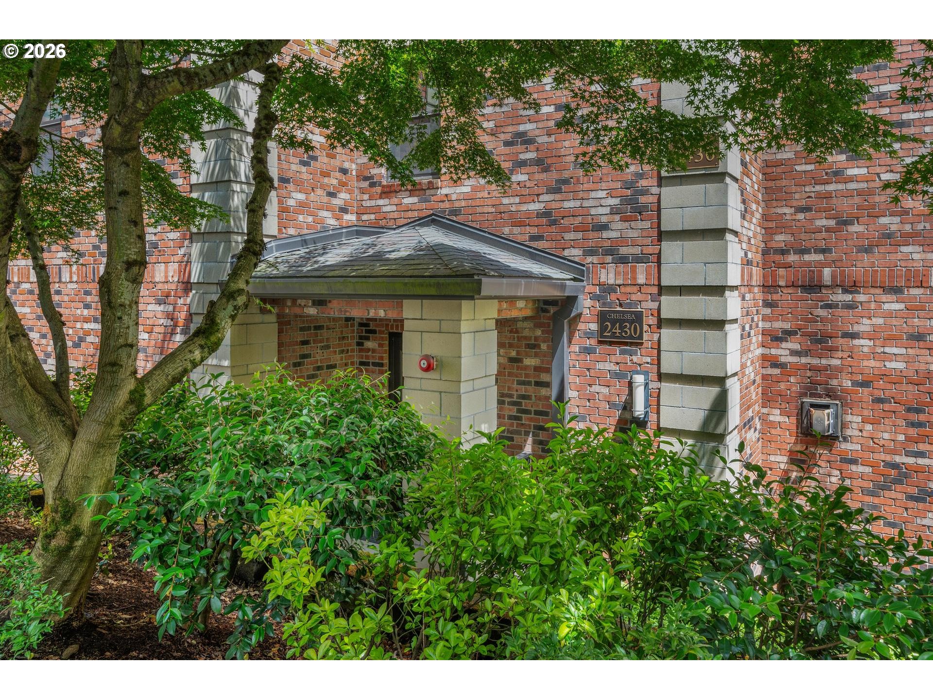 2430 NW WESTOVER RD 201