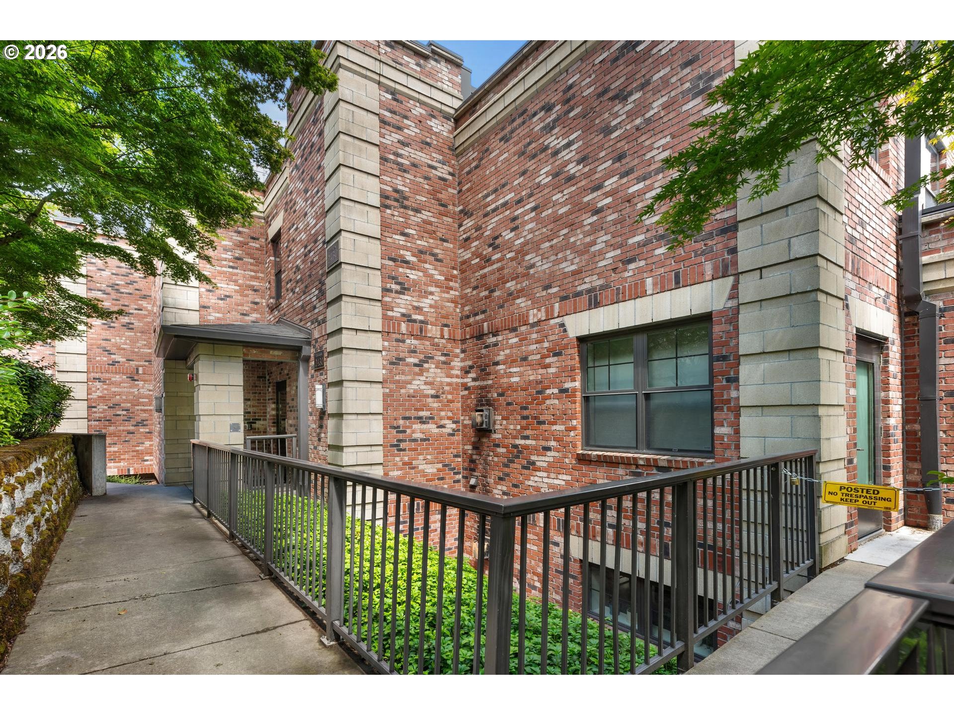 2430 NW WESTOVER RD 201