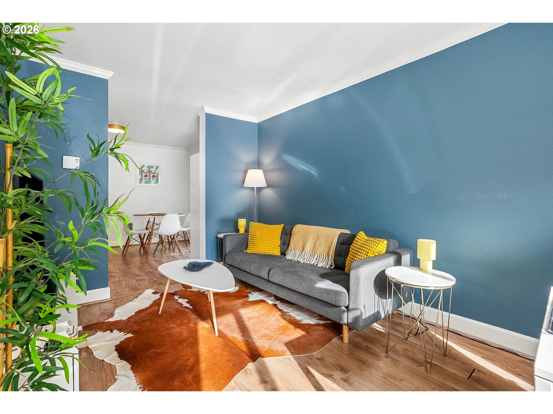 6919 N LEAVITT AVE B1