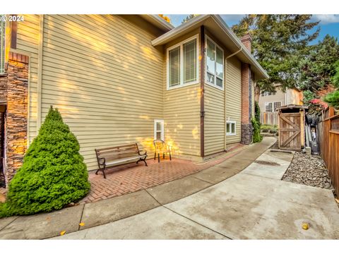 A home in Clackamas