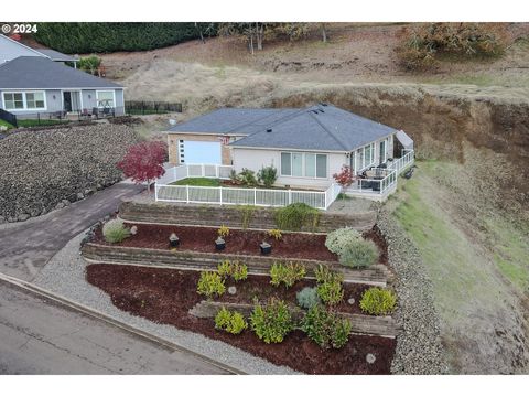 A home in Roseburg